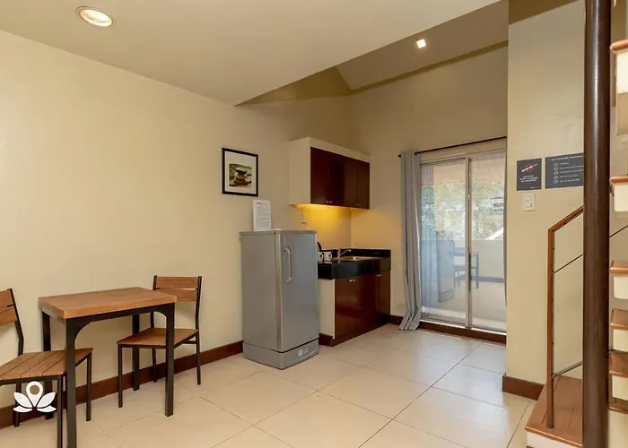 Zen Premium Eastwood Qc Hotel