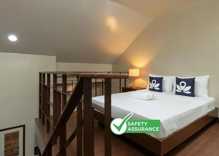 Hotel Zen Premium Eastwood Qc 3*